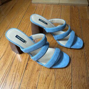 Like New Nine West Block Heel Blue Suede Strap Sandals Sz 10M